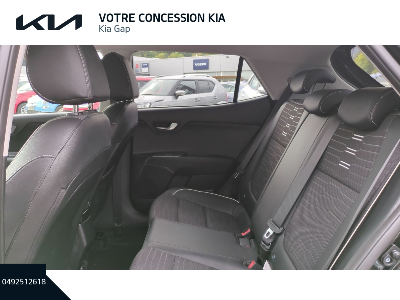 KIA Stonic d’occasion à vendre à GAP chez CARAUTO SERVICES (Photo 8)