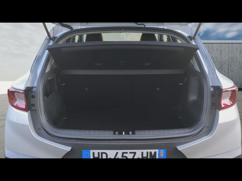 KIA Stonic d’occasion à vendre à GAP chez CARAUTO SERVICES (Photo 17)