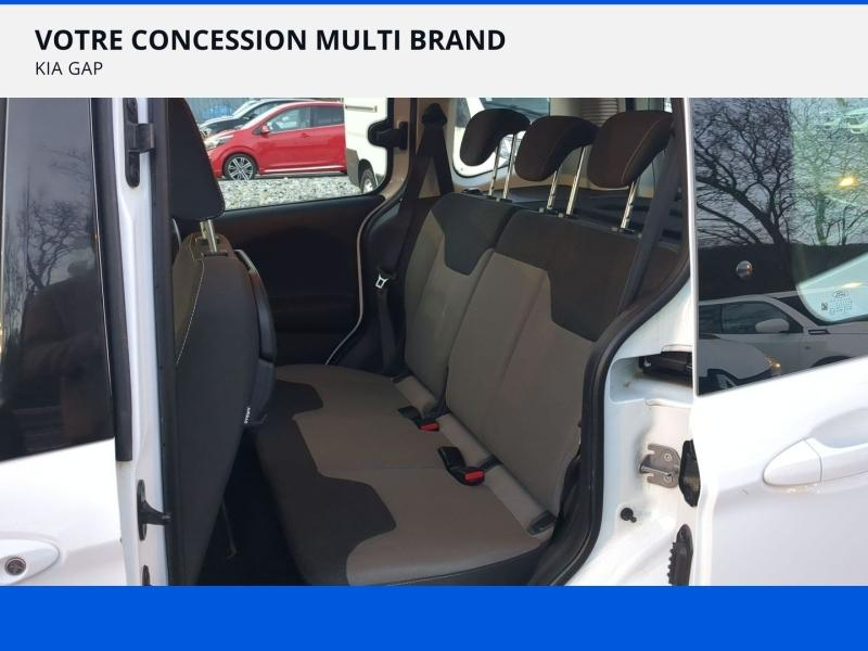 FORD Tourneo Courier d’occasion à vendre à GAP chez CARAUTO SERVICES (Photo 10)