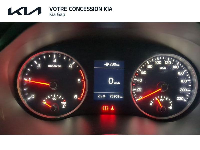 KIA Stonic d’occasion à vendre à GAP chez CARAUTO SERVICES (Photo 13)