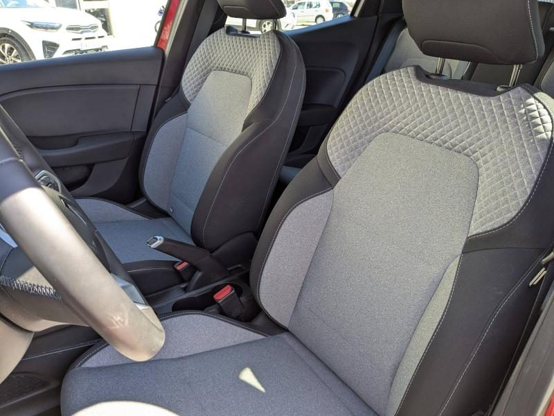 RENAULT Clio d’occasion à vendre à GAP chez CARAUTO SERVICES (Photo 12)
